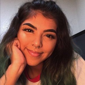 Meet your Posher, Sam